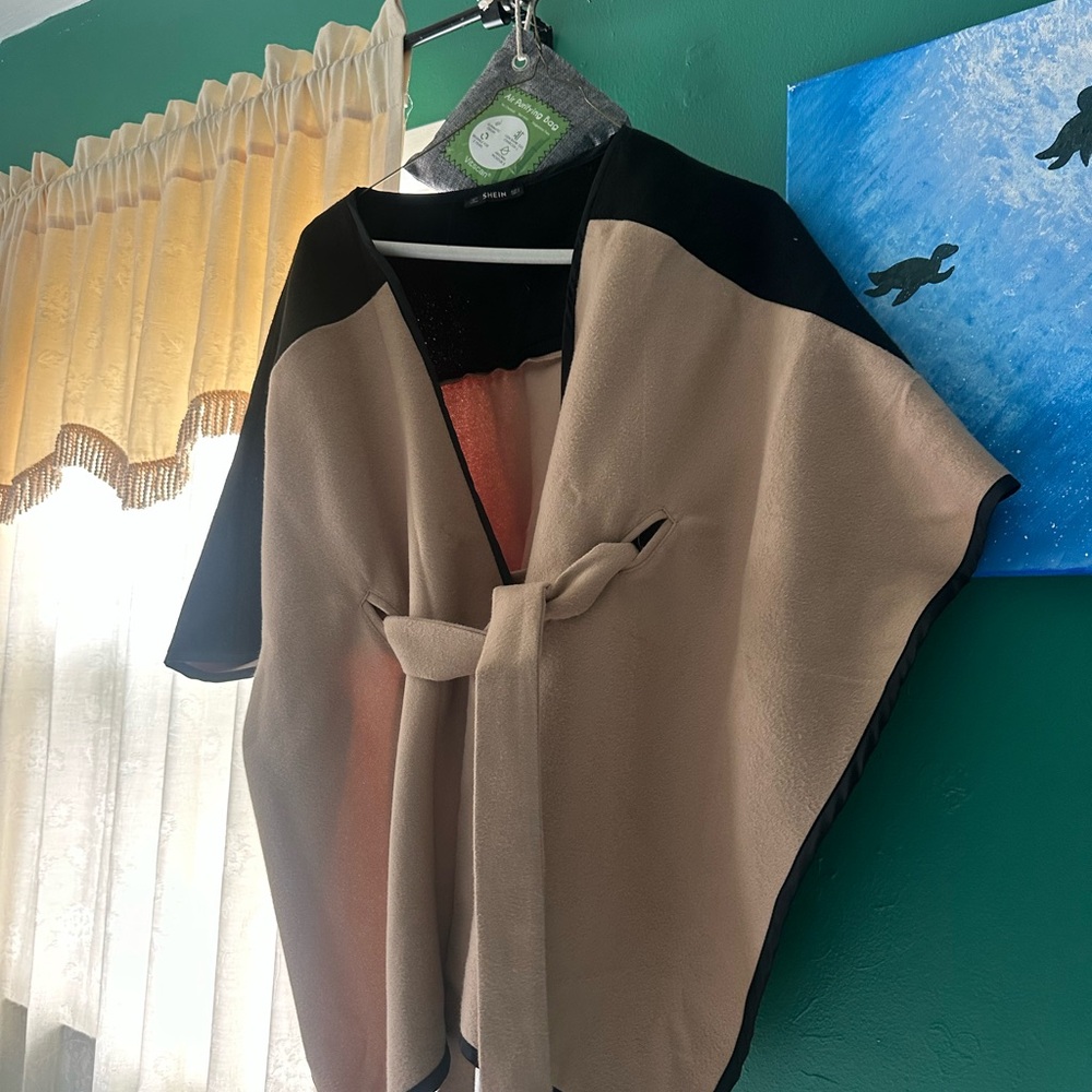 SHEIN Beige and Black Open Poncho